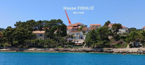 Lumbarda Apartment | House FIDULIC - apartment THE LAVENDER