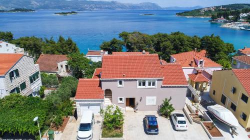 Lumbarda Apartment | House FIDULIC - apartment THE LAVENDER