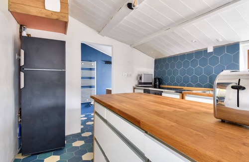 L'Epine Ski Chalet | House for 2 adults - 4 children - 600m beach