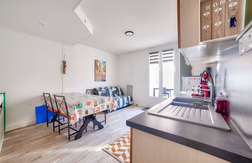 Jard-sur-Mer Ski Chalet | House for 4 in Jard-Sur-Mer
