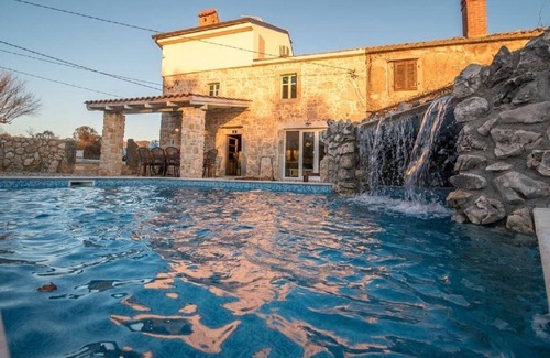 Garica House | House Frank (109671-K1) - Vrbnik - island Krk