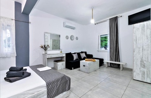 Sithonia Apartment | HOUSE HARATSI