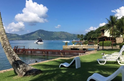 Mombaca House | House in ANGRA DOS REIS by the sea
