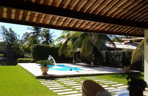 Jaua House | House in Cond. Interlagos Park.all carved out of lakes.Bahia at its best!