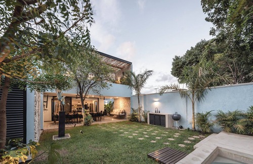 Barrio de Santiago House | House in gastronomic corridor of the historical center
