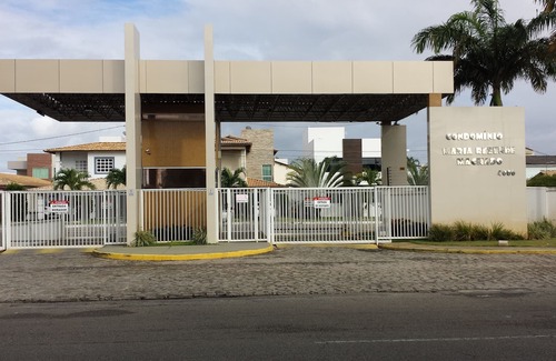 Aeroporto Condo | House in gated community, near the beach. Great for kids