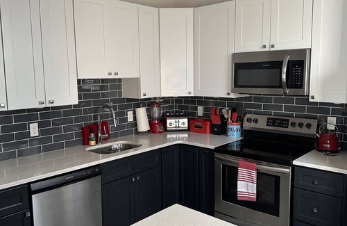 Olde Richmond House | House in Old Fishtown!