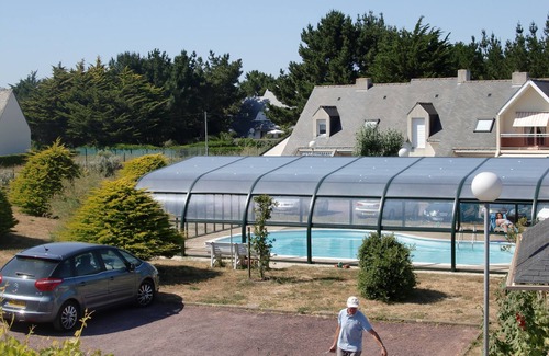 Batz-sur-Mer House | house in residence, indoor pool, 350 m beach and wild coast