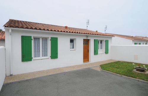 Rivedoux-Plage House | house iris de70m² close to the beach all quiet area with bike
