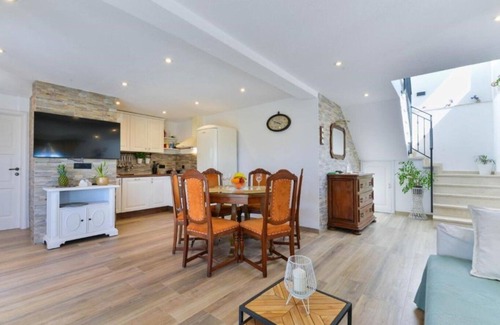 Benkovac House | House Kate (112841-K1) - Benkovac