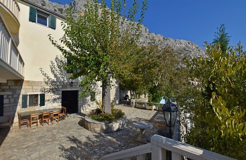 Jesenice House | House La Casa Simone (V5761-K1) - Jesenice