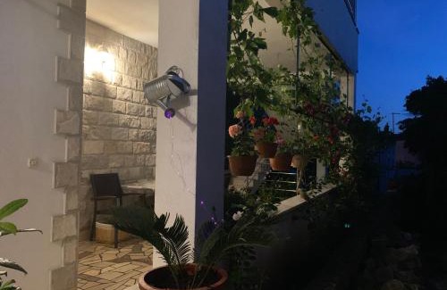 Baska Voda Apartment | House Marta