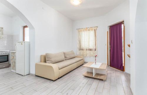 Sikici Apartment | House Nikola