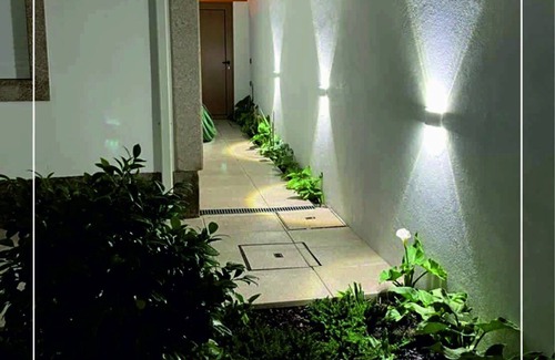 Monserrate Apartment | House of Camellias