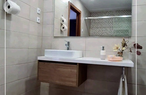 Monserrate Apartment | House of Camellias