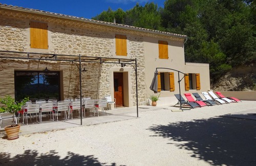 Puymeras Villa | House of character renovated with pool, in Provence, 14 people