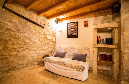 St.-Remy-de-Provence House | House of 70 m², air-conditioned with parking in the historic center of Saint Rémy