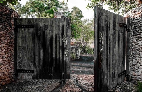 Penida Island House | House of Gubuk Paon