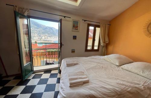 Old Town Apartment | House Old town 50m beach&shop