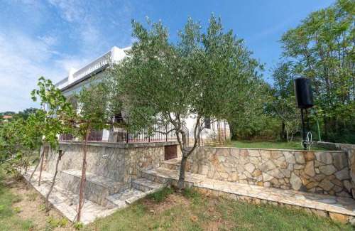 Krusevo House | House Ribnica