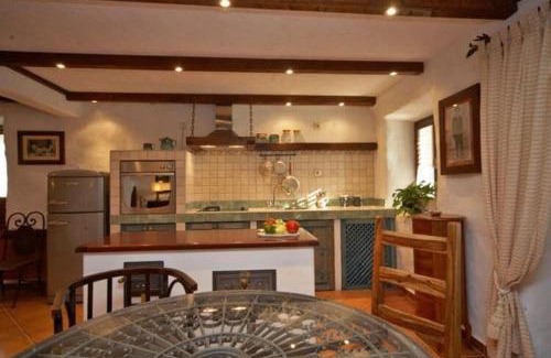 Konavle House | House Rilovi - Two Bedroom House with Swimming Pool and Jacuzzi