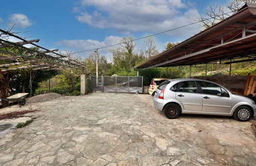 Rubesi Apartment | House Roman (84521-K1) - Rijeka