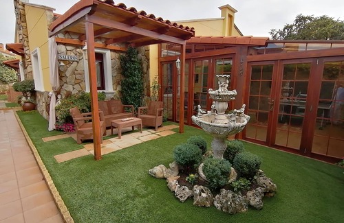 Navarrete Ski Chalet | House Saleros for 8 people