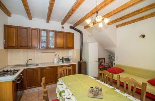 Kastel Novi House | House Sanda (40761-K1) - Kastel Novi