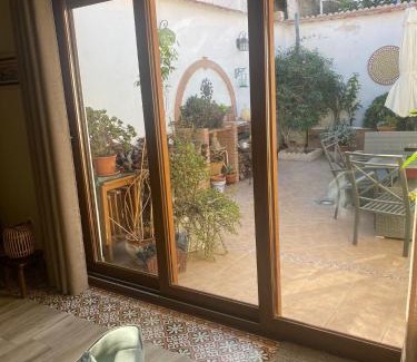 Alicante House | House -Sleeps 6-Garden-Fireplace