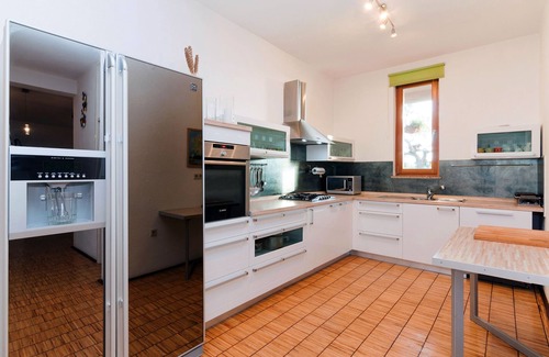 Rovanjska House | House VALEK (77743-K1) - Rovanjska
