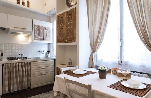Calvairate Apartment | House Velino charming apartment 15 minutes from the Duomo