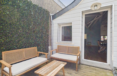 La Baule-Escoublac Ski Chalet | House w/garden & terrace – 6 adults/2 kids