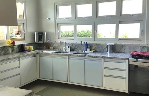 Barra do Jacuipe House | House w/sl games, kiosk with barbecue within the cond. closed Sun Corner