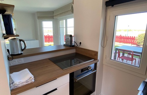 Port Guillaume House | House with beautiful view, swimming pool, beach 5 min walk