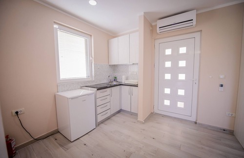 Lastva Grbaljska House | House with four apartments