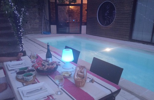 Laroque-des-Alberes House | House with pool in the centre of beautiful Laroque des Alberes