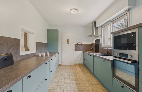 La Foret-Fouesnant Ski Chalet | House with garden for 8 adults & 2 kids