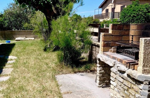 Frontignan House | House with garden