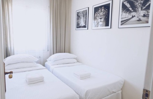 Urbanizacion Tordera Parc House | House With Panoramic View and Large Swimming Pool
