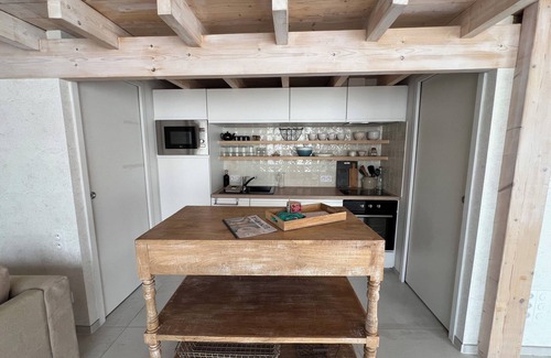 Puilboreau House | House with parking, 5 minutes from downtown!