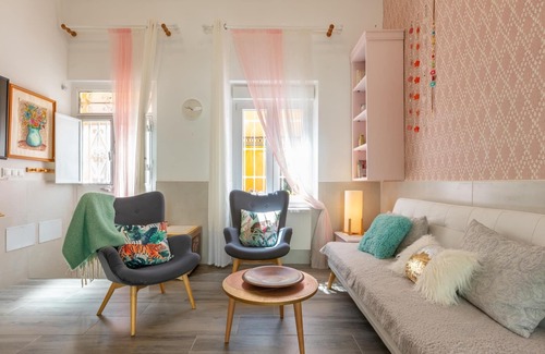 La Trinidad Cottage | House with patio and terrace next to the center of Malaga