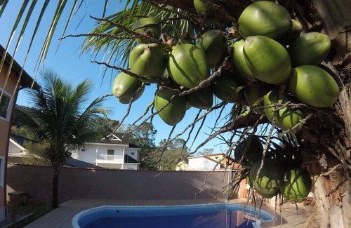 Mococa House | House with pool and barbecue in a closed condominium
