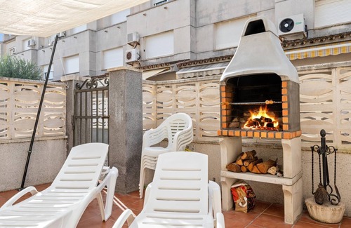 Creixell Villa | House with pool and barbecue 200m beach