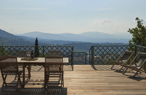 Florence House | House with Pool and Magnificent Views 15' from city center