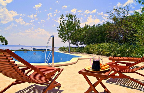 Znjan House | House with pool in Split near the beach