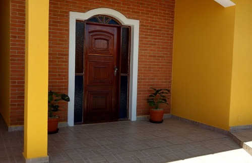 Itanhaem House | House with pool near the beach - 1 suite