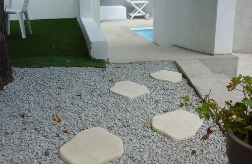 Les 3 Ponts House | House with private pool - quiet - Nîmes on foot
