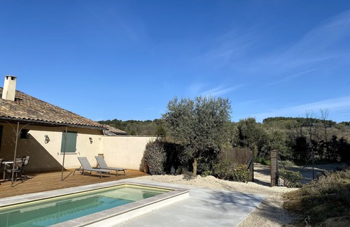 Cadenet House | House with swimming pool and enclosed garden, in the heart of the Bastide du Laval olive-growing estate