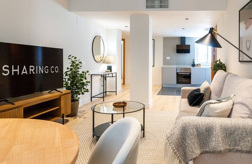 Nueva Espana Apartment | Housing Castellana X X I V by Sharing Co
