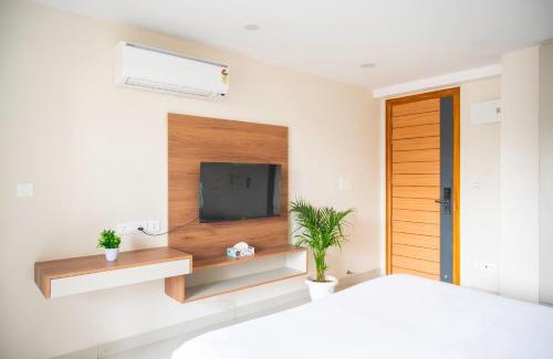Gurugram Hotel | Housr Sector 45 Gurgaon Near Artemis Hospital